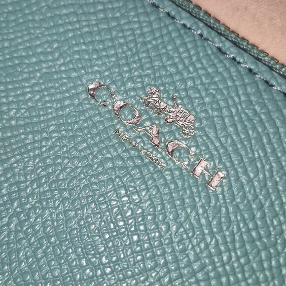 Coach Teal Leather Wristlet Wallet clutch - Picture 3 of 8